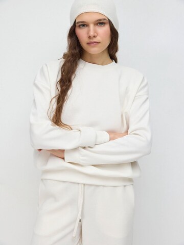 No Matter What Sweatshirt in Beige