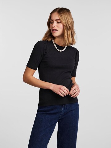 PIECES Shirt 'Ruka' in Schwarz: Vorderseite