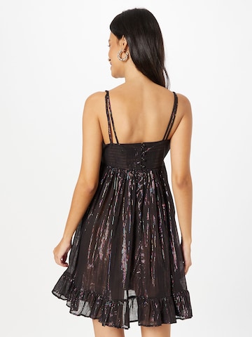 Robe Warehouse en noir