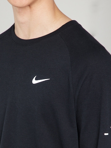 NIKE Športová mikina - Čierna