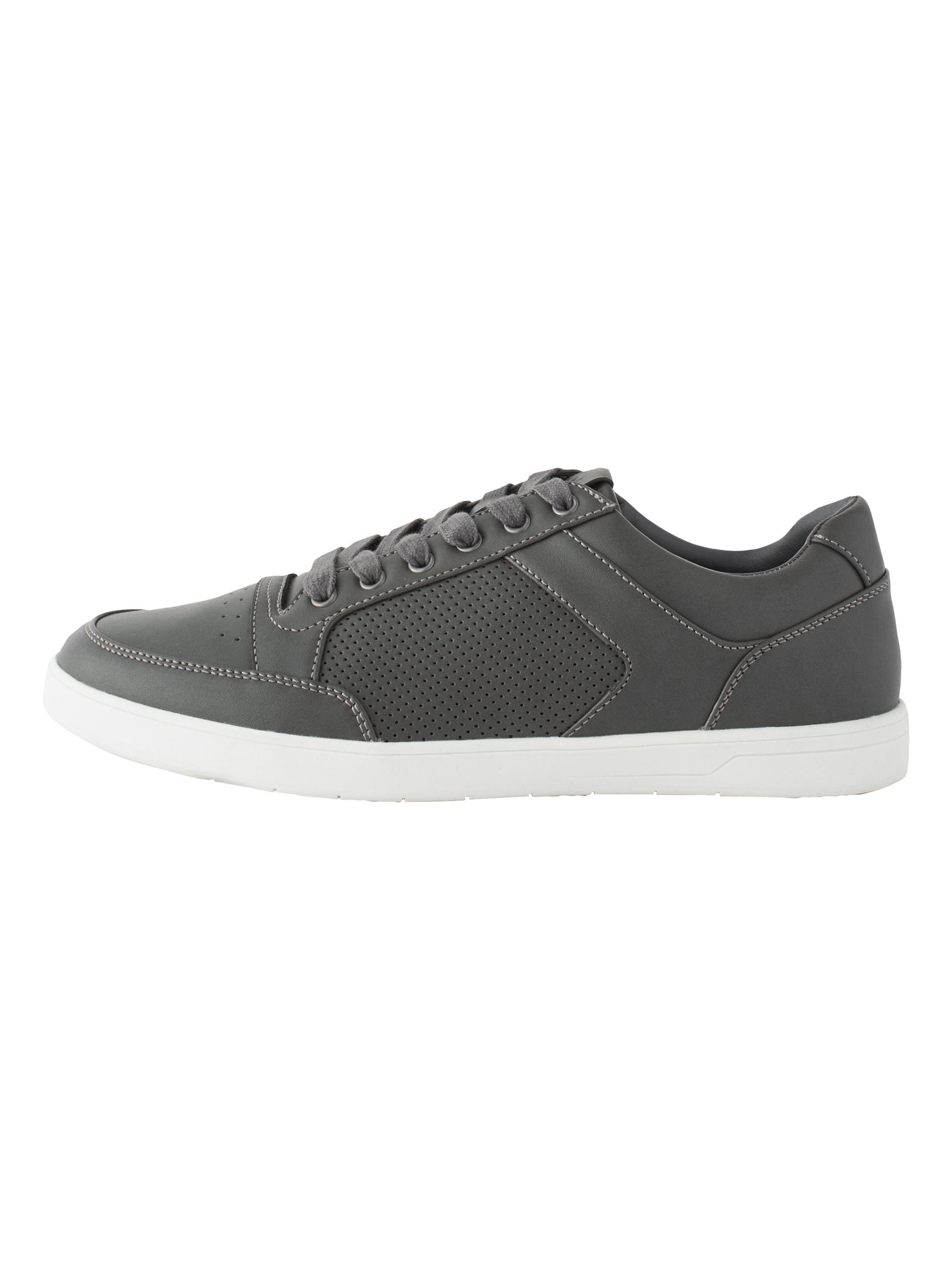 Next Platform trainers in Grey: front
