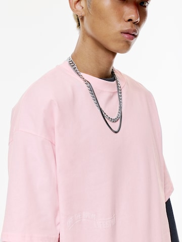 T-Shirt 'STWD OFF THE RADAR' Pull&Bear en rose