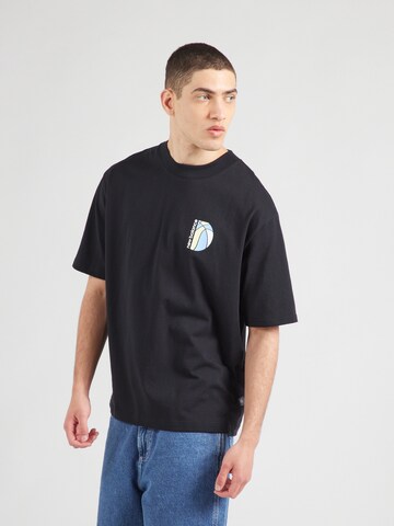 T-Shirt new balance en noir : devant