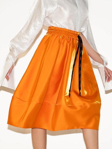 IUnique Rock 'IUnique Luxury Taffeta Balloon Skirt – Orange' in Orange
