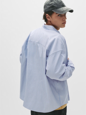 Comfort Fit Cămașă de la Pull&Bear pe albastru