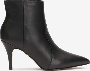 Ankle boots di Kazar in nero