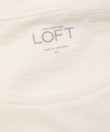 Ann Taylor LOFT Top & Shirt in XS in White