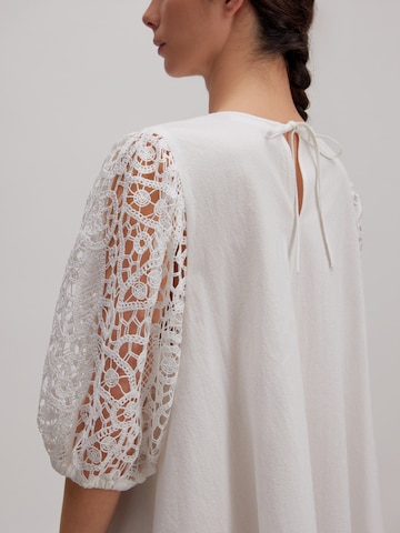 EDITED Dress 'Nanni' in White