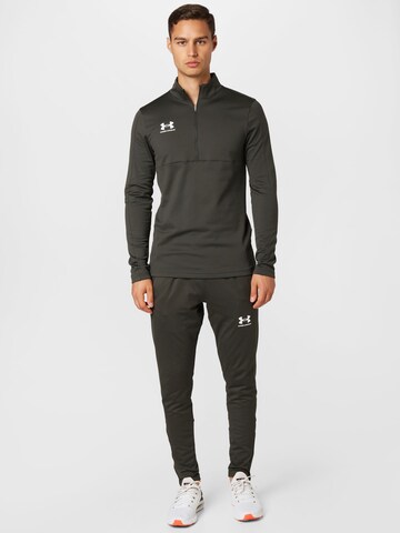 UNDER ARMOUR Funktsionaalne särk 'Challenger', värv roheline