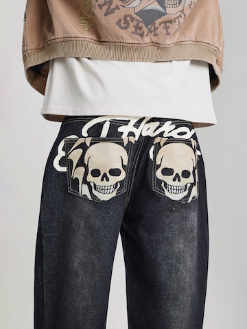 Ed Hardy Свободный крой Джинсы в Черный: сзади