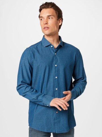 BOSS Black - Ajuste regular Camisa en azul: frente