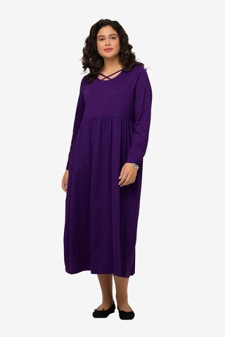 Robe Ulla Popken en violet : devant