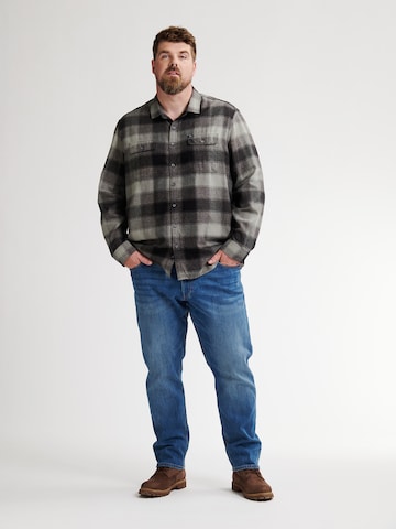Petrol Industries - Ajuste regular Camisa en negro