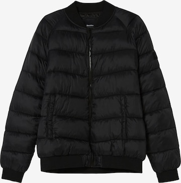 Veste mi-saison Bershka en noir : devant