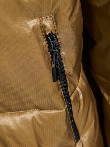 HALO Jacke 'Trooper' in Braun