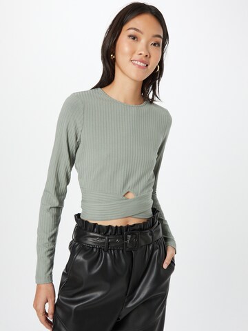 ABOUT YOU Shirt 'Juna' in Green: front
