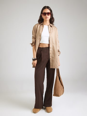 ABOUT YOU Top 'Dinah' in Beige