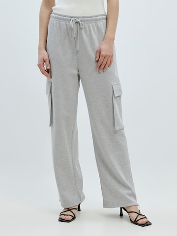 Regular Pantalon 'Lulia' EDITED en gris : devant