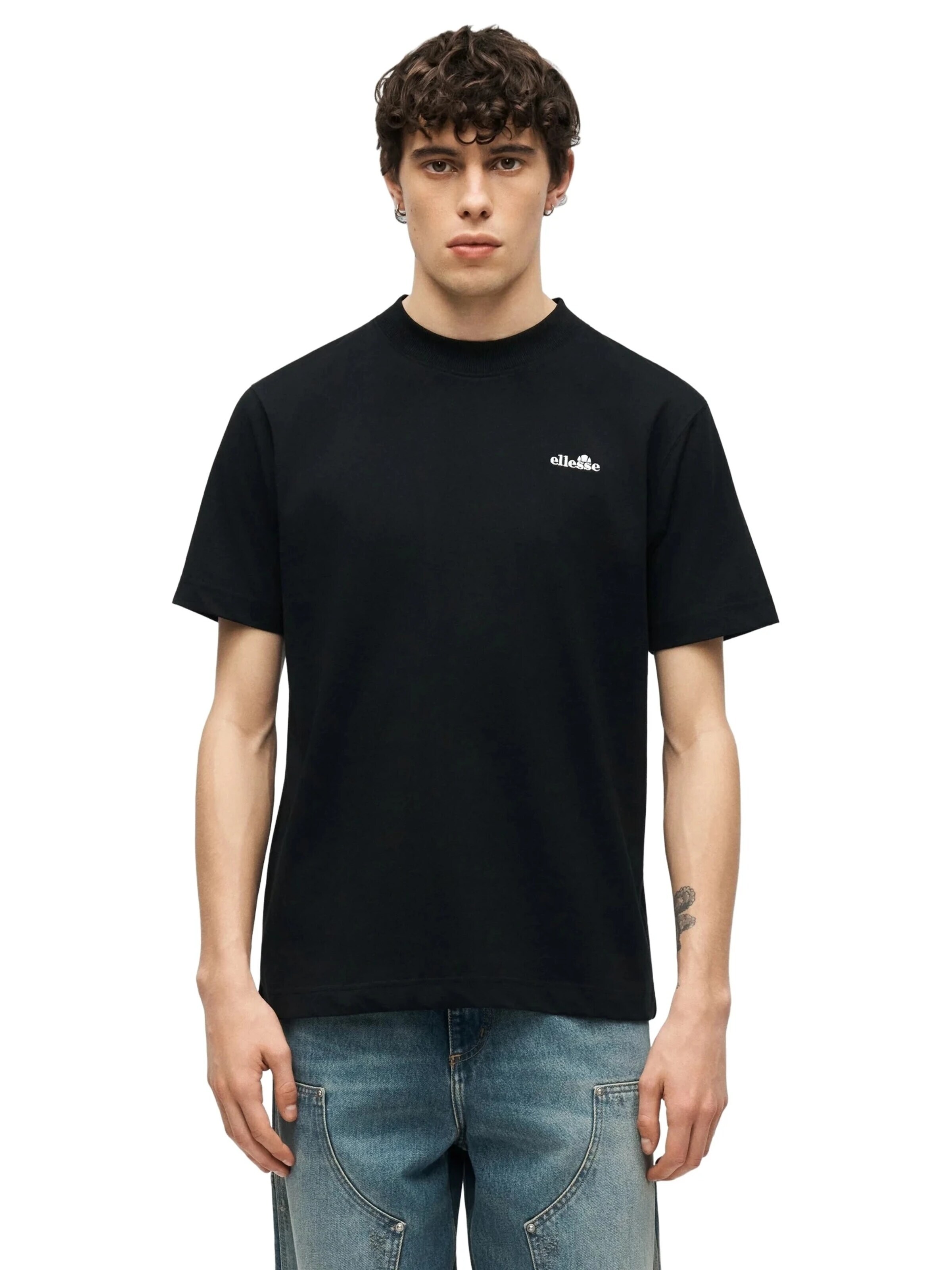 ELLESSE - Camiseta en negro: frente