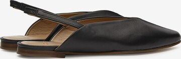 LOTTUSSE Ballet Flats with Strap ' Bel ' in Black