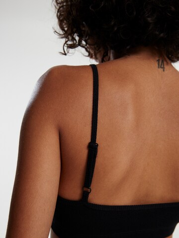 Bustino Reggiseno 'Lys' di EDITED in nero