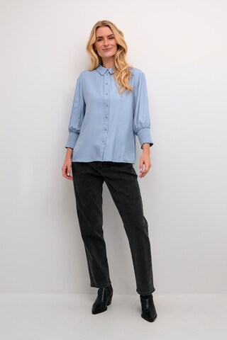 Cream Blouse 'Nola' in Blue