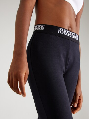 NAPAPIJRI Skinny Leggings in Schwarz