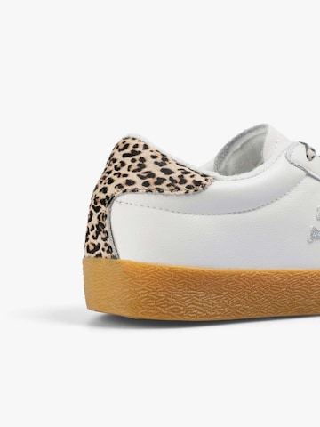 Scalpers Sneaker 'Newgala' in Weiß