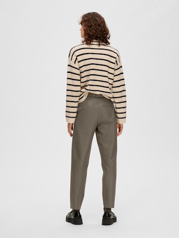 SELECTED FEMME - Tapered Calças 'MARIE' em 