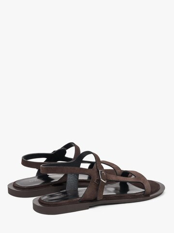 Estro - Sandalias con hebilla '11-10' en marrón