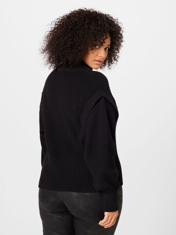 Selected Femme Curve Pullover in Schwarz