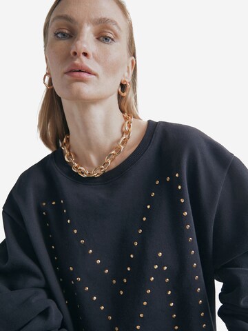 Lola Casademunt Sweatshirt in Black