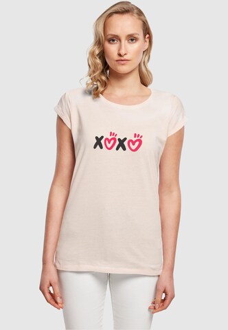 Merchcode Shirt 'Valentines Day - XOXO' in Roze: voorkant