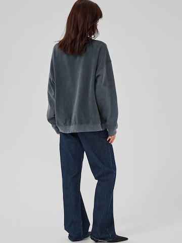 My Essential Wardrobe Sweatshirt 'Diego' i grå