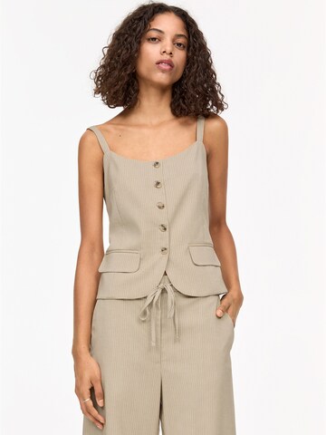 Gilet da completo di Pull&Bear in beige: frontale