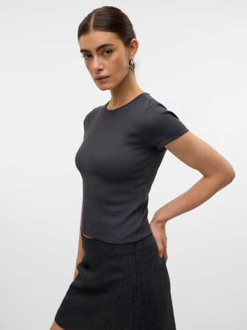 Maglietta 'VMChloe' di VERO MODA in grigio