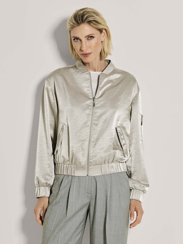 MADELEINE Tussenjas in Zilver: voorkant