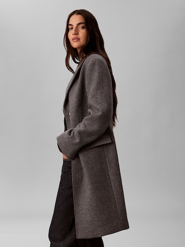 Calvin Klein Mantel in Grau