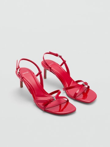 MANGO Sandalen met riem 'CHAI' in Rood