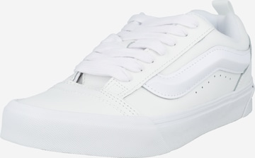 Baskets basses 'Knu Skool' VANS en blanc : devant