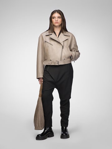 V S P Winterjacke 'Anya' in Beige