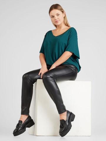 regular Leggings 'STAR' di ONLY Curve in nero