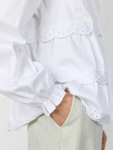 Levete Room Shirt ' LR-ISLA SOLID 135 ' in Weiß