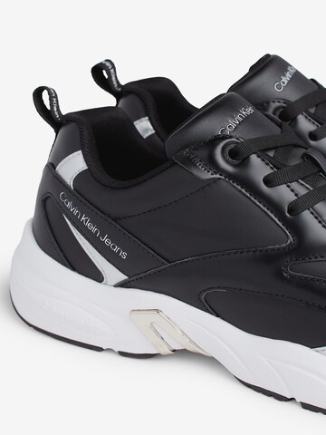 Calvin Klein Jeans Sneaker low in Schwarz