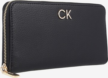 Calvin Klein Regular Wallet in Black