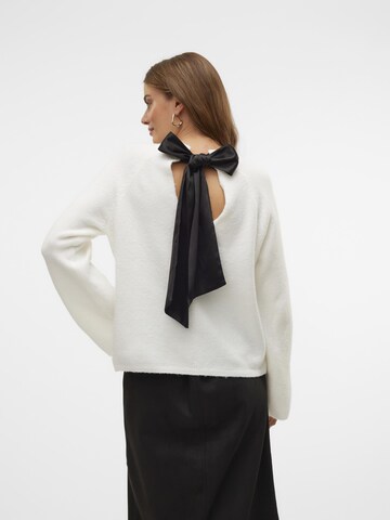 VERO MODA Pullover 'Elowen' in Weiß