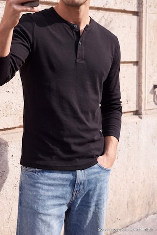 T-Shirt Trendyol en noir