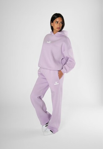 Felicious Sweatshirt in Purple