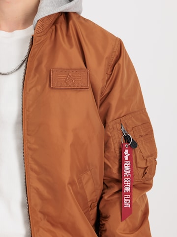 ALPHA INDUSTRIES Přechodná bunda – hnědá