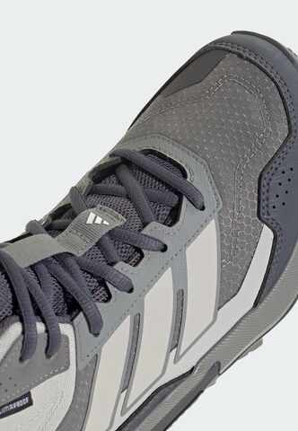 ADIDAS TERREX Boots 'Eastrail 3' in Grau